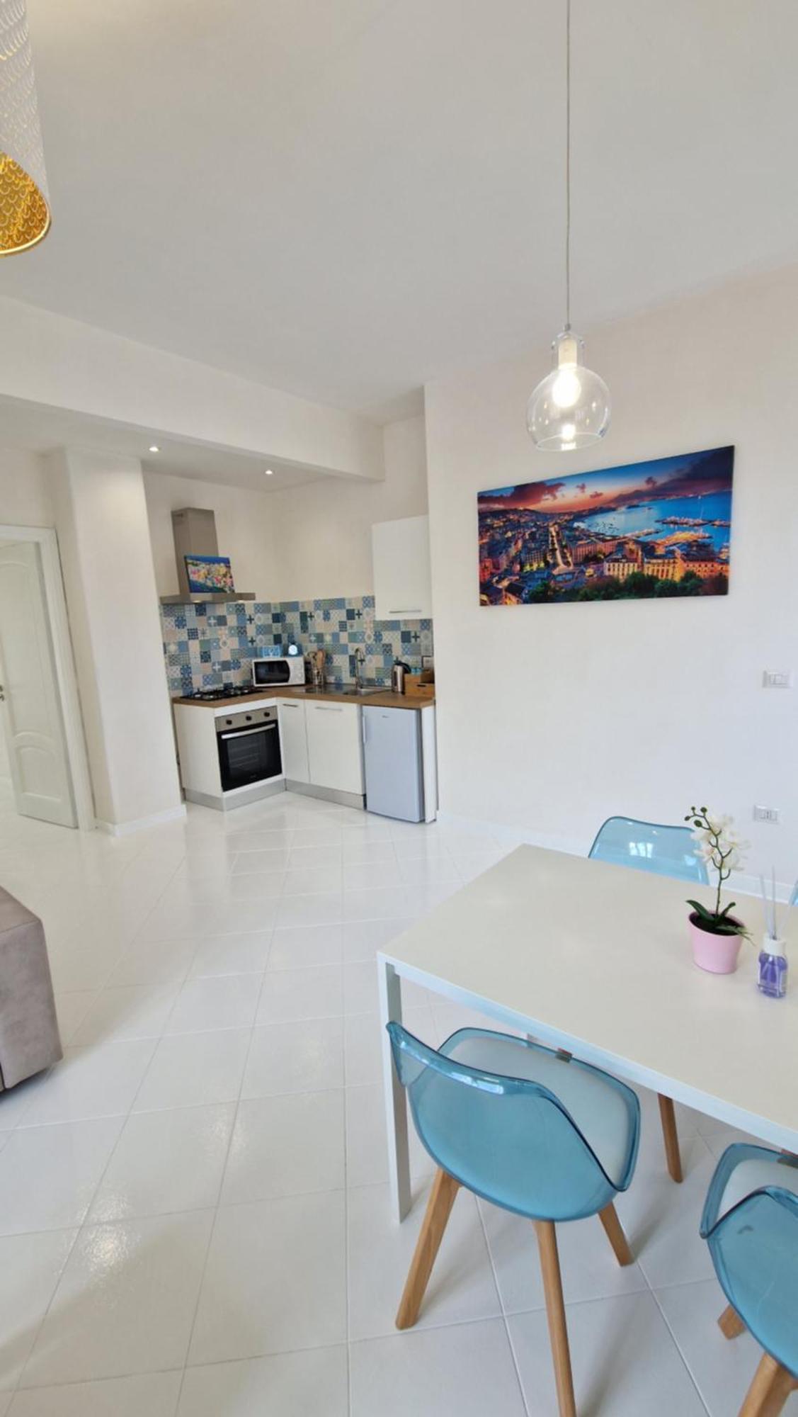 Blumarine Apartments In Napoli Bagian luar foto