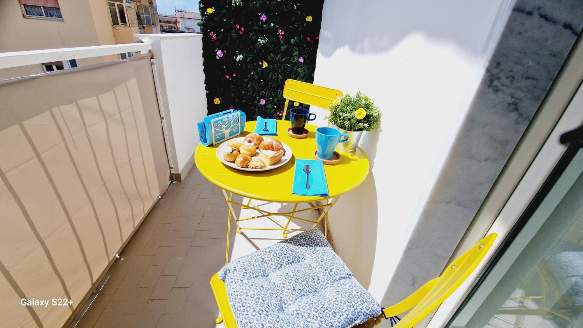 Blumarine Apartments In Napoli Bagian luar foto